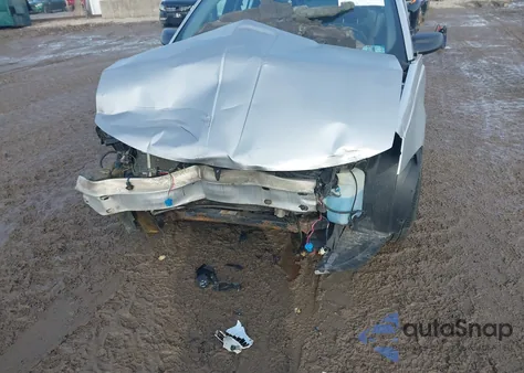 2004 Saturn Ion 3 from USA, damaged, VIN 1G8AL52F54Z207926